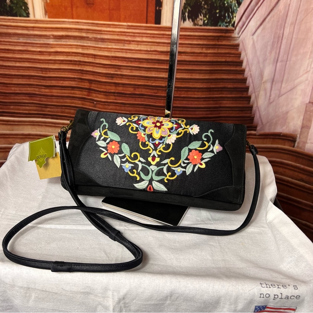 NWT OOVOO Black Suede Satin Floral Embroidered Women's Bag, beautiful - Picture 3 of 10
